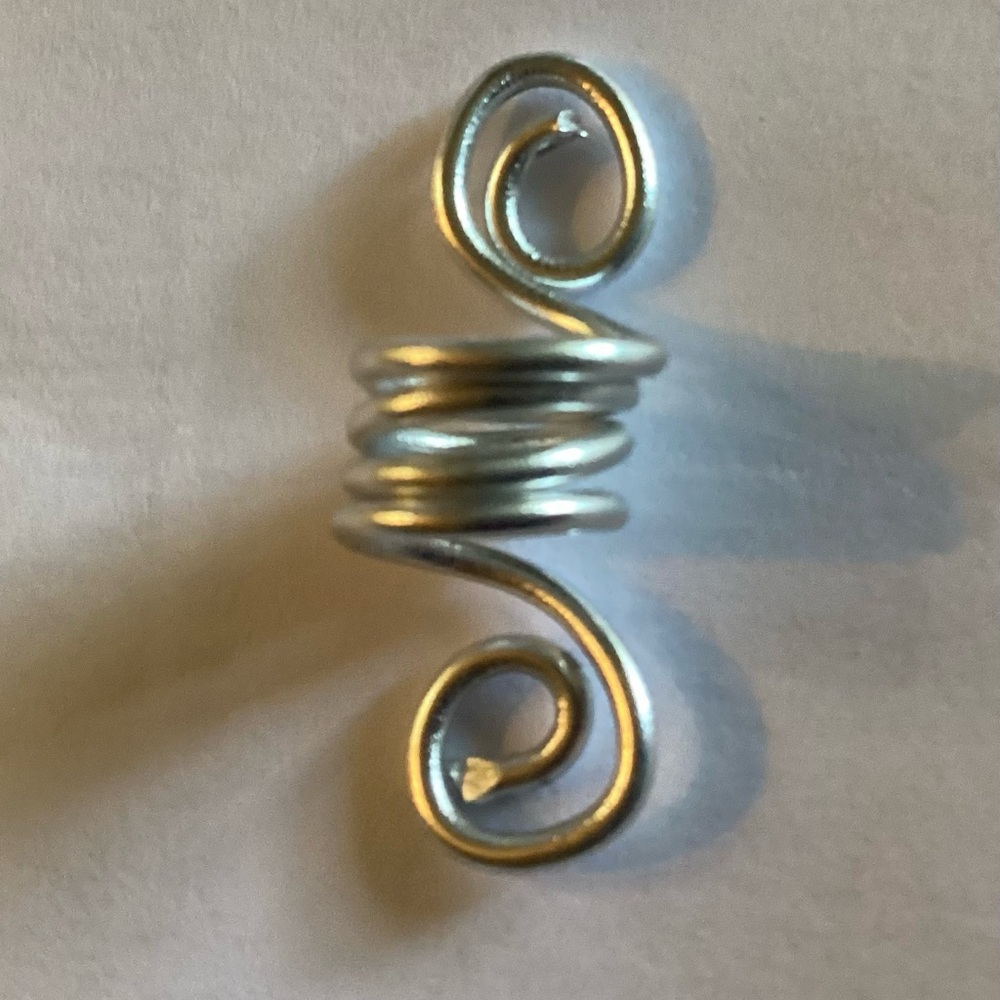 Stylish Silver Swirl hair jewelry
